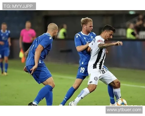 斯塔贝克与萨尔普斯堡激战成平局比分揭晓精彩瞬间回顾