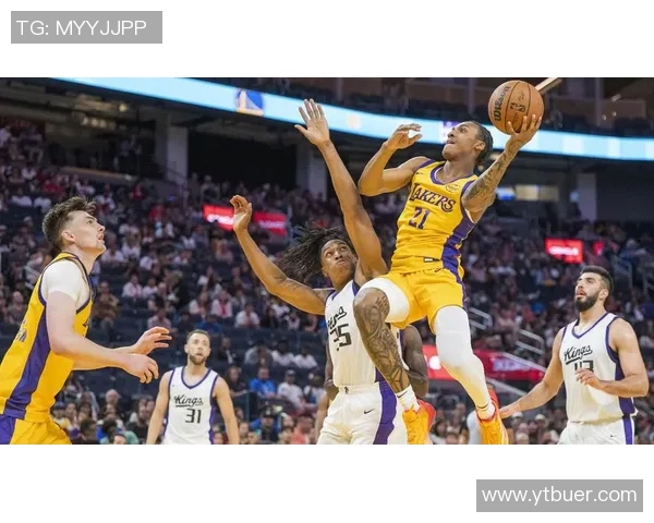 湖人对决蓝网精彩赛事回顾与分析11月4日篮球盛宴